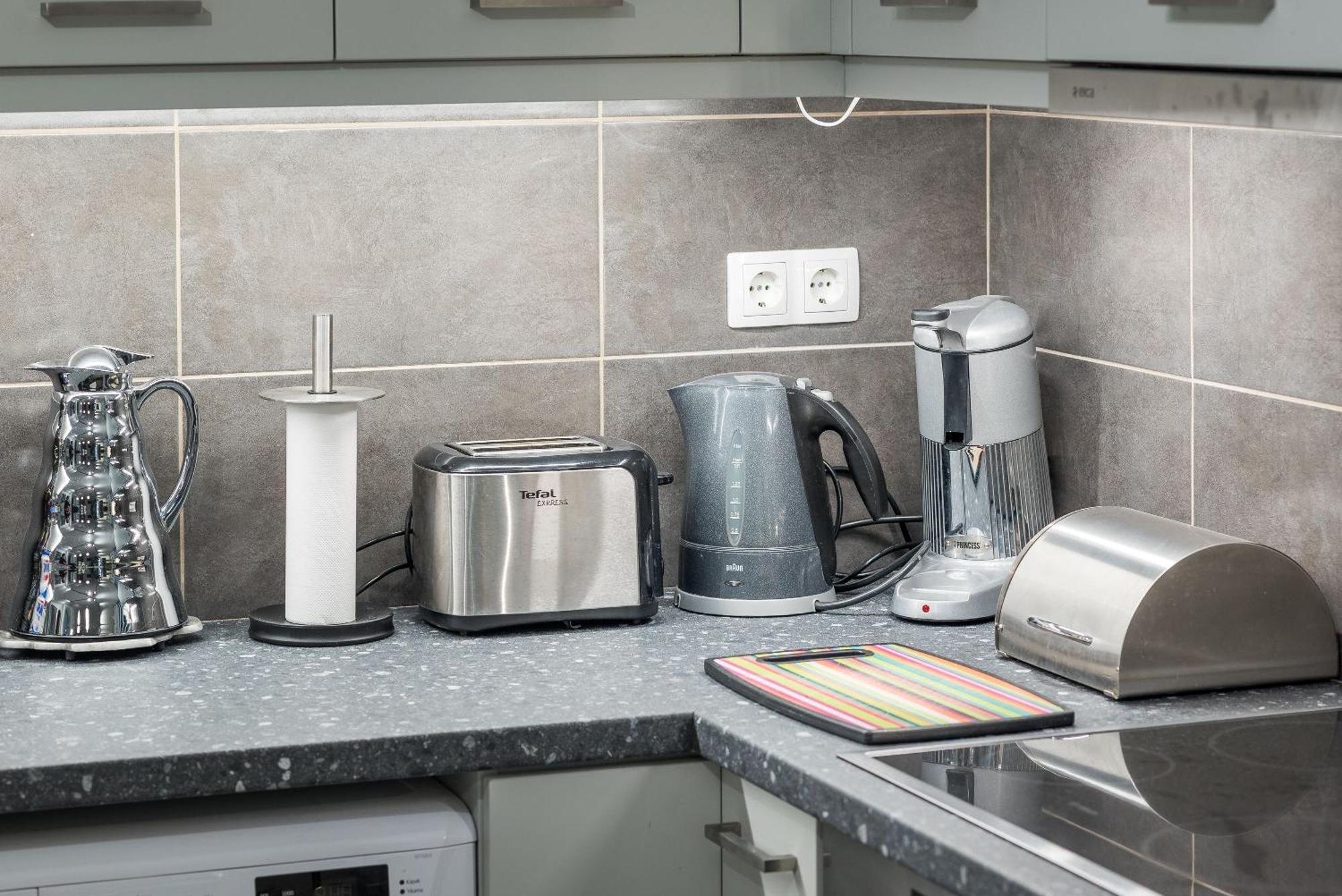 Glyfada'S Cosy Apartments アテネ エクステリア 写真