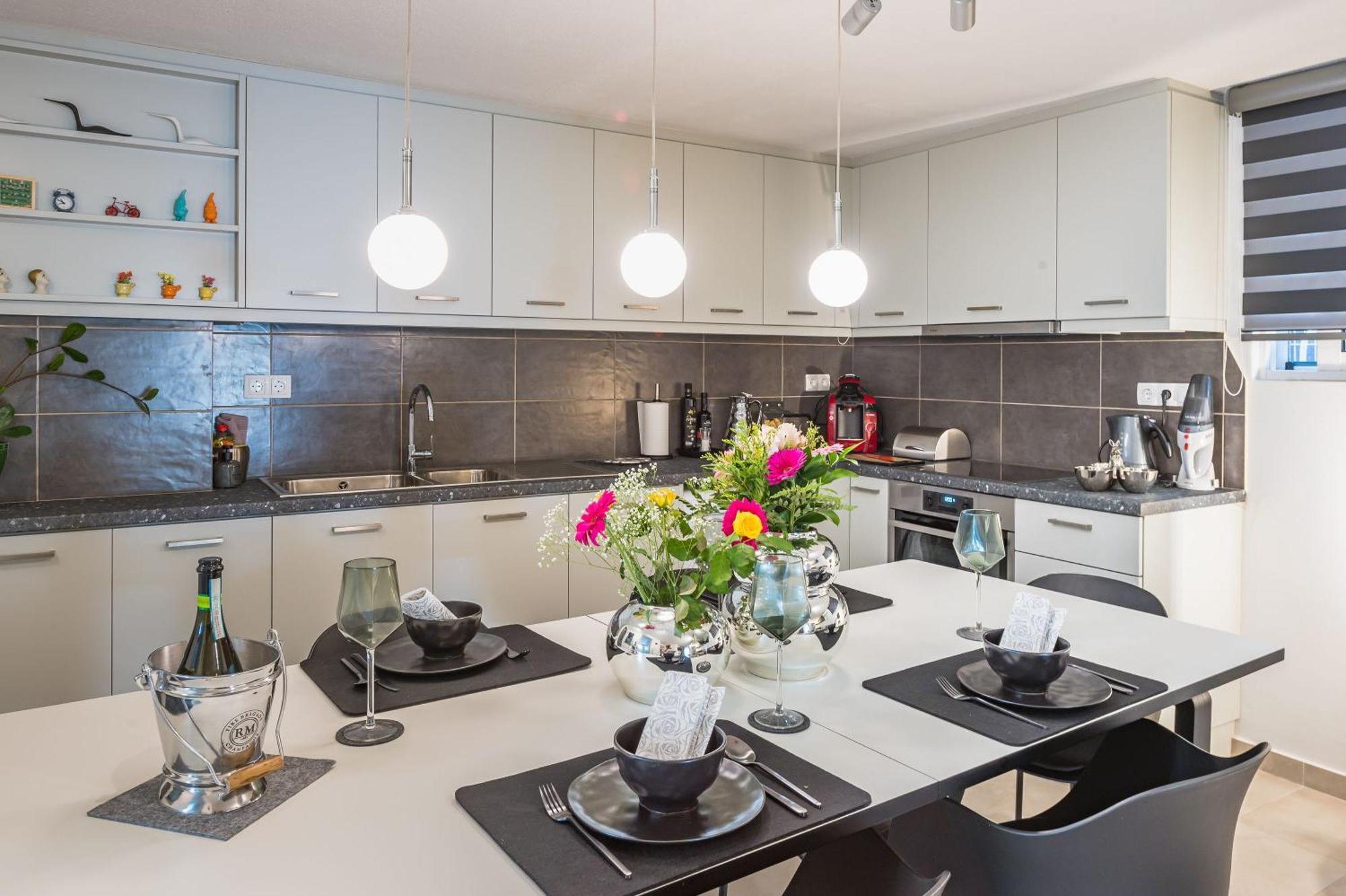 Glyfada'S Cosy Apartments アテネ エクステリア 写真