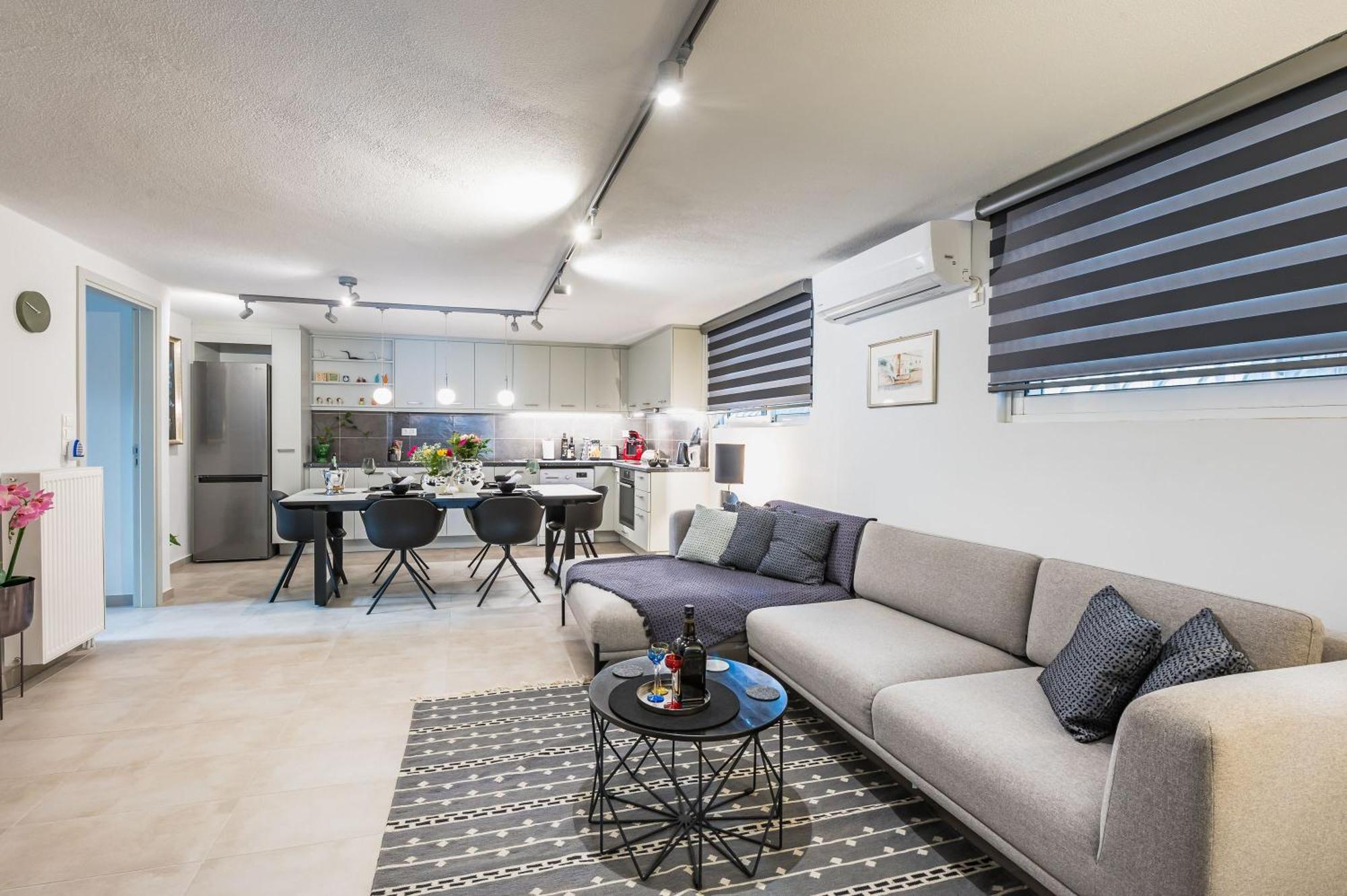 Glyfada'S Cosy Apartments アテネ エクステリア 写真