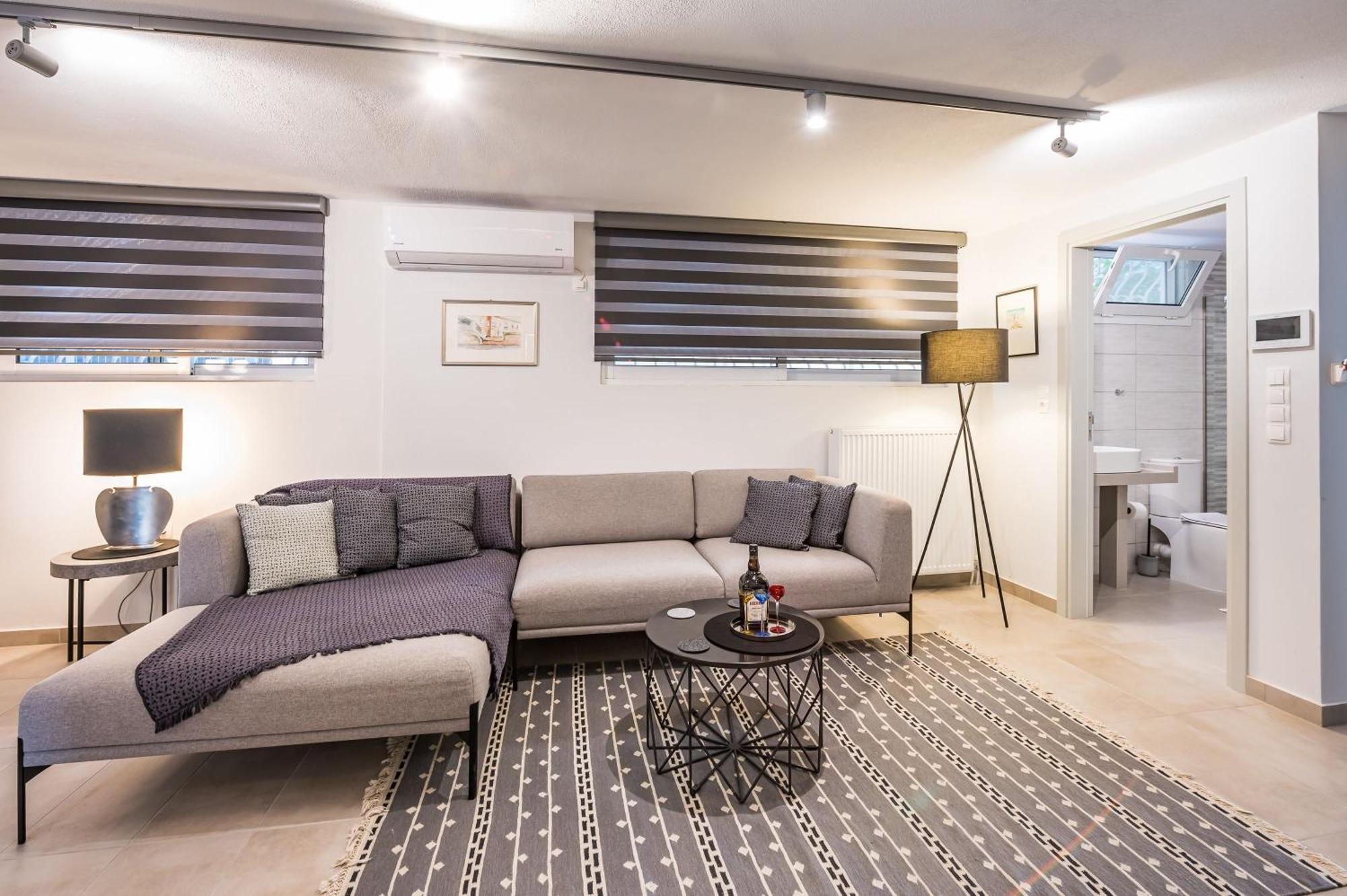 Glyfada'S Cosy Apartments アテネ エクステリア 写真