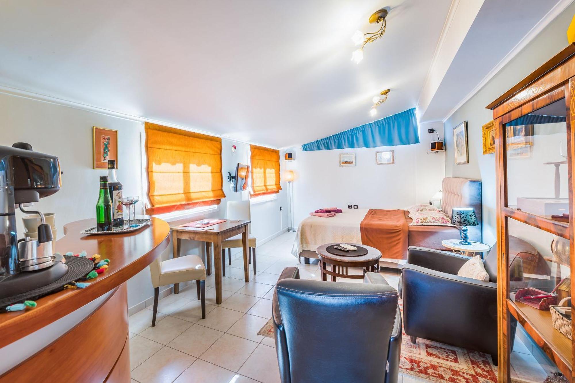 Glyfada'S Cosy Apartments アテネ エクステリア 写真